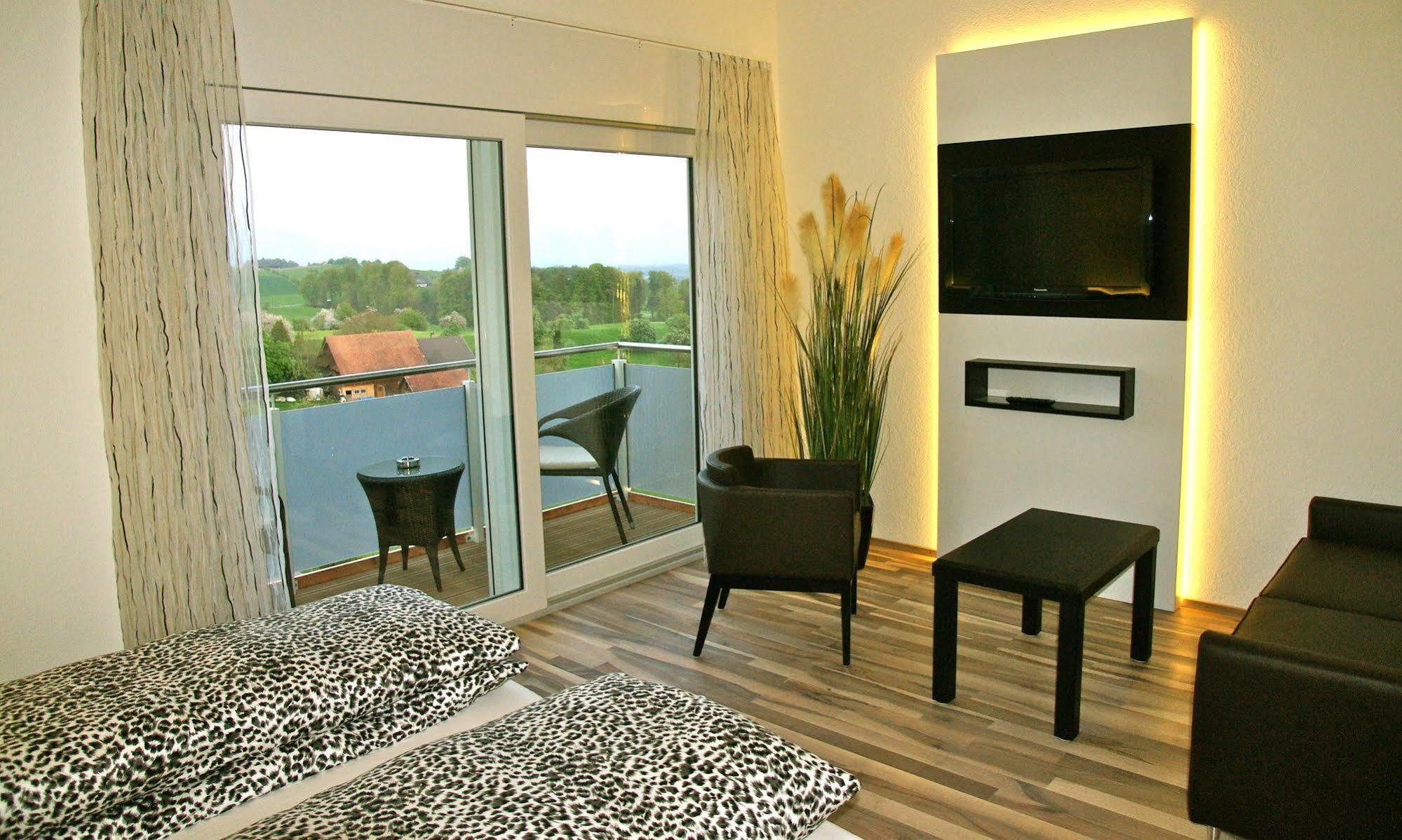 Eich Hotel Restaurant Vogelsang מראה חיצוני תמונה